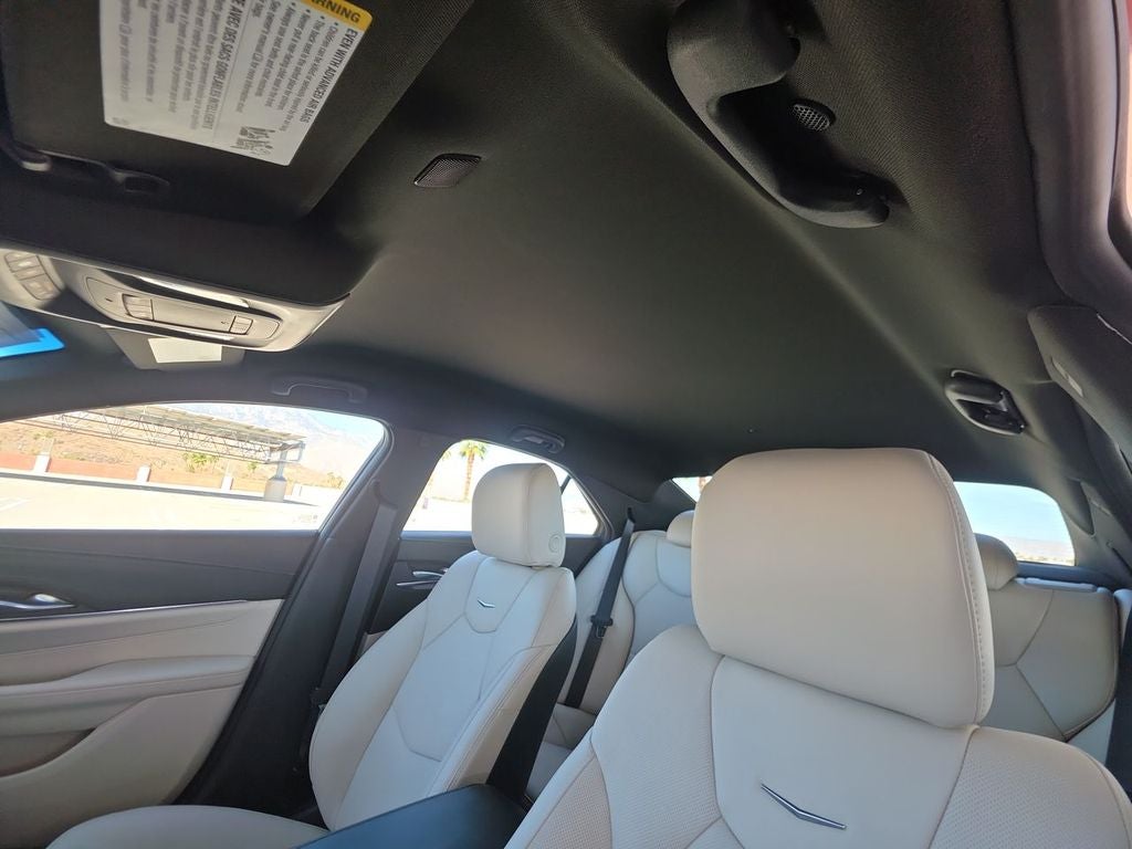 2023 Cadillac CT4 Premium Luxury