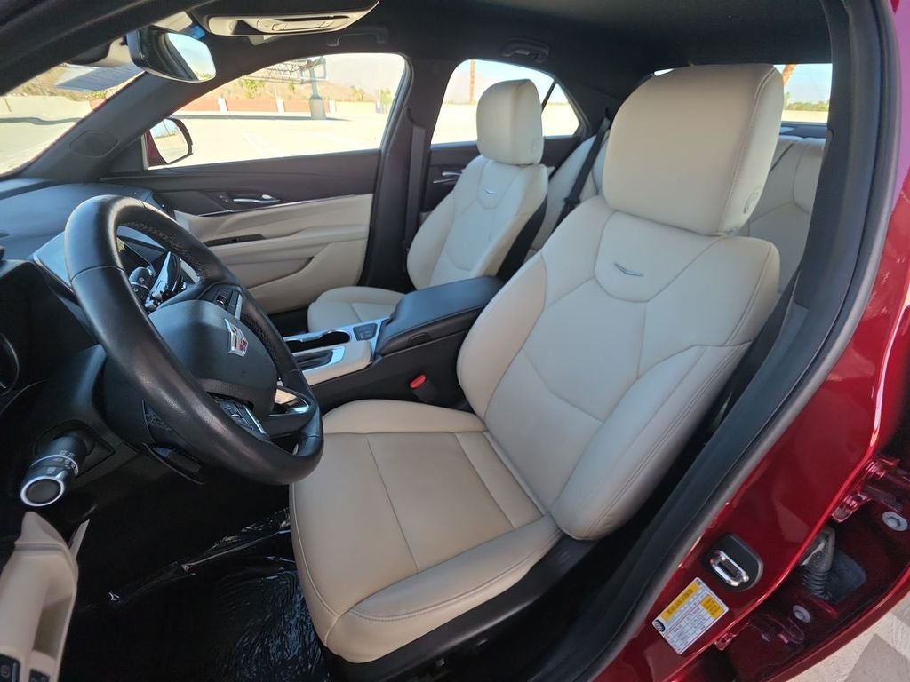 2023 Cadillac CT4 Premium Luxury