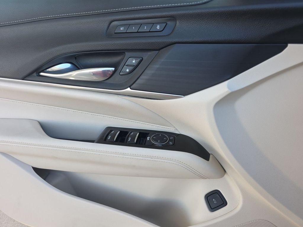 2023 Cadillac CT4 Premium Luxury