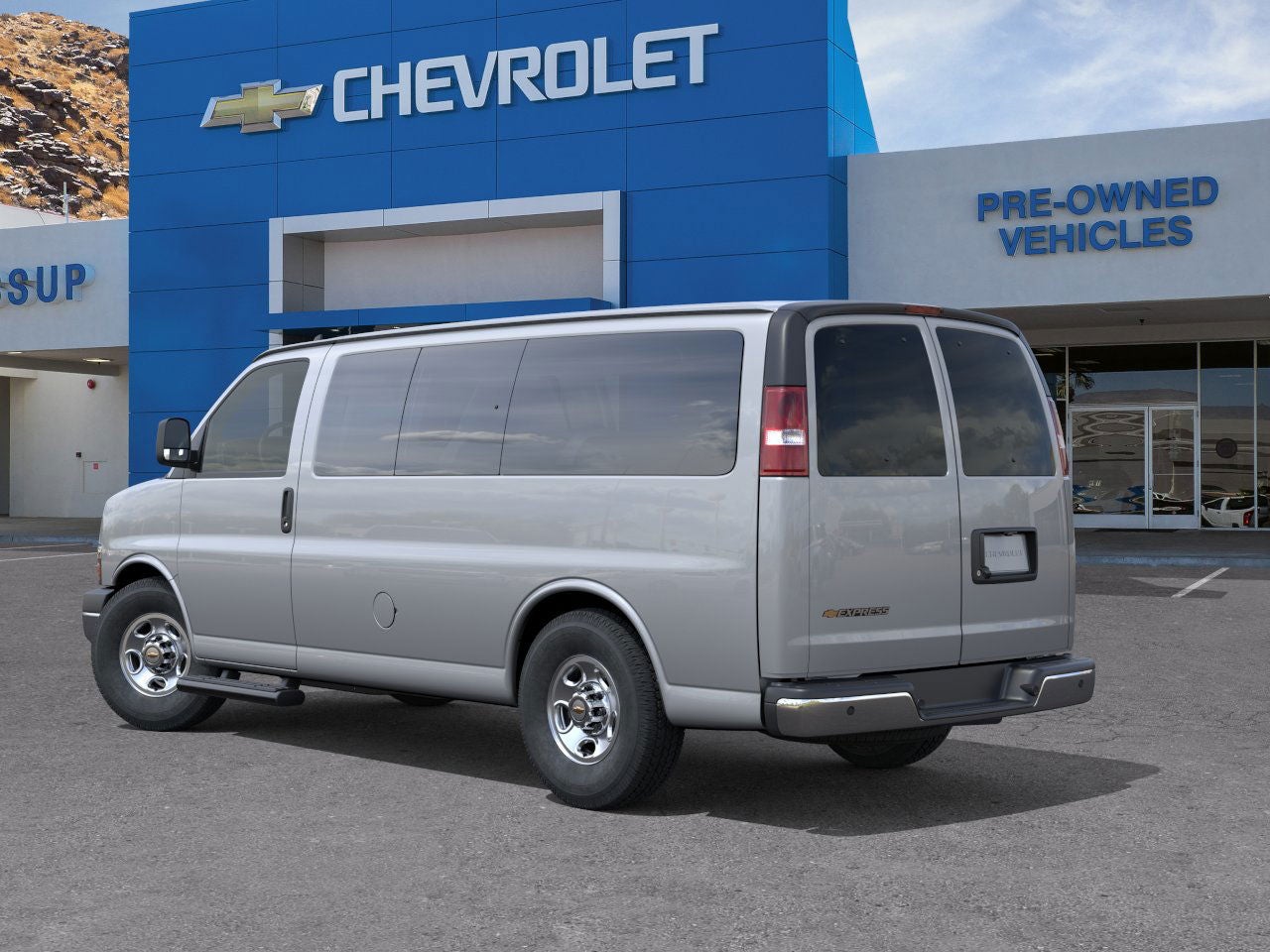 2026 Chevrolet Express Passenger 2500 1LT