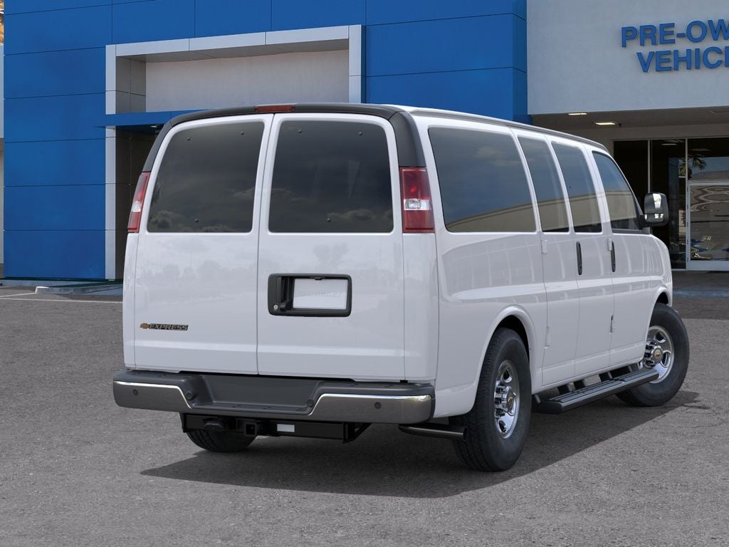 2026 Chevrolet Express Passenger 1LT