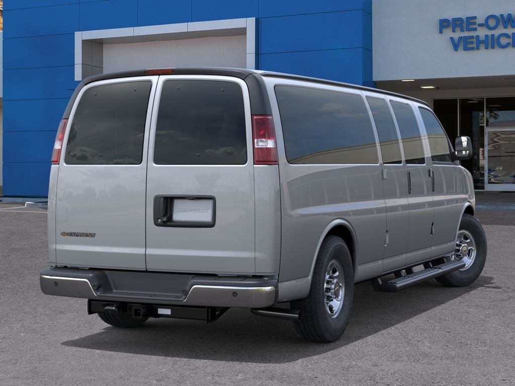2026 Chevrolet Express Passenger LT
