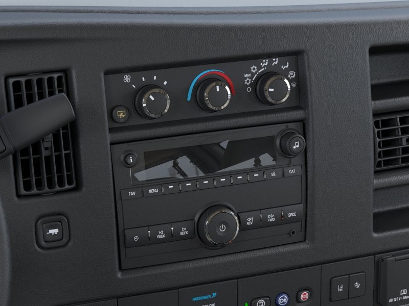 2026 Chevrolet Express Passenger 1LT