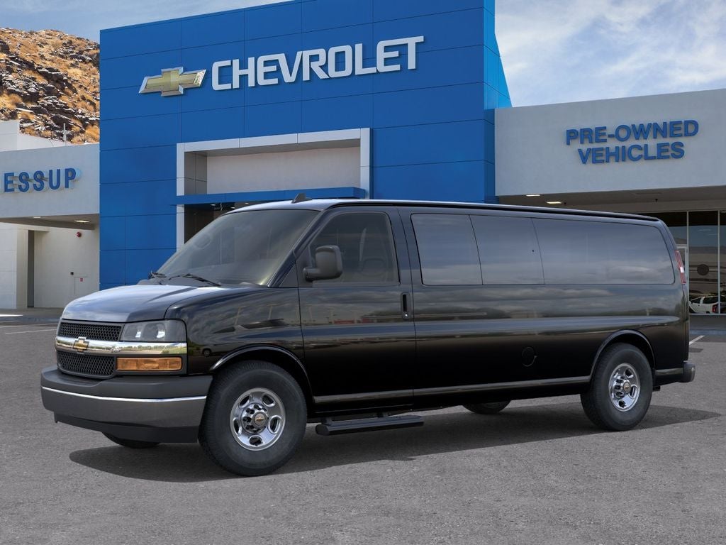 2026 Chevrolet Express Passenger 1LT