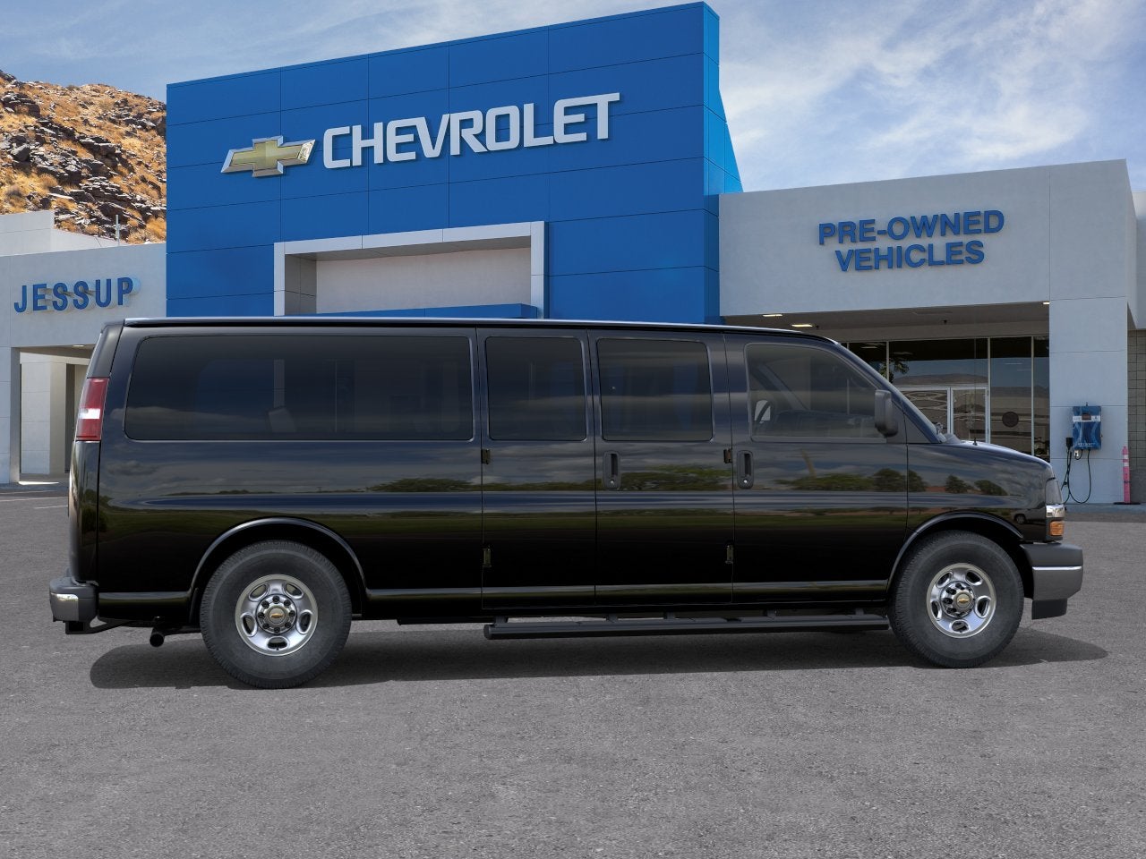 2026 Chevrolet Express Passenger 1LT