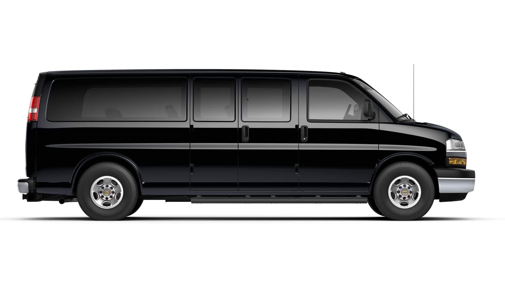 2026 Chevrolet Express Passenger 1LT