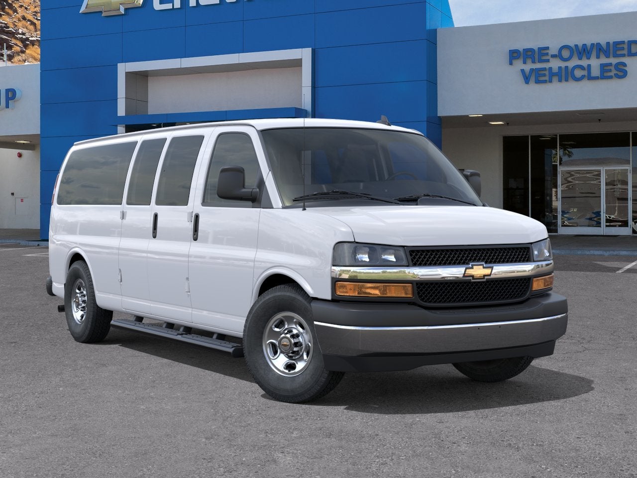 2026 Chevrolet Express Passenger 1LT