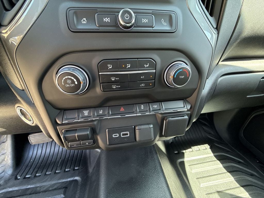 2025 Chevrolet Silverado 3500 HD Chassis Cab Work Truck