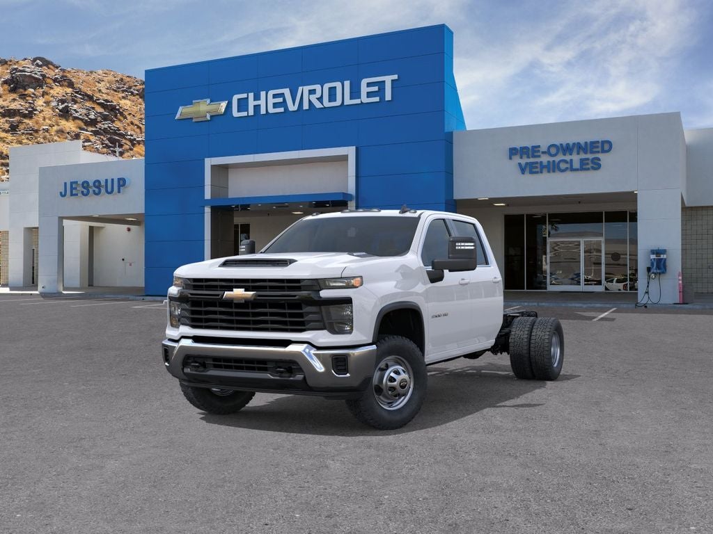 2026 Chevrolet Silverado 3500 HD Chassis Cab Work Truck