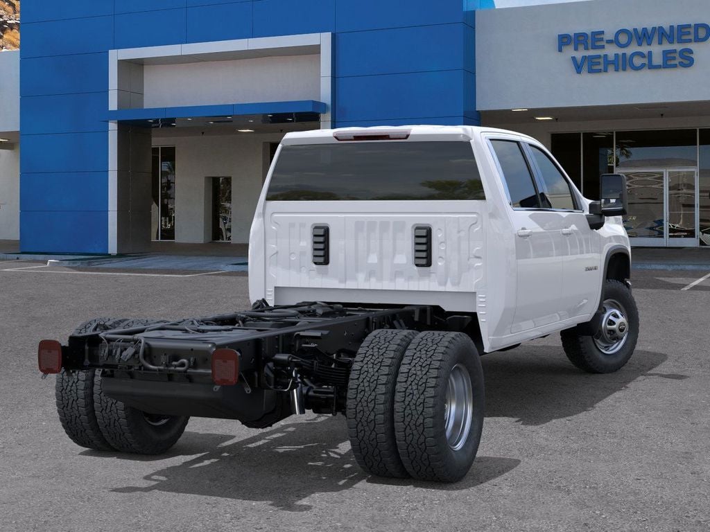2025 Chevrolet Silverado 3500 HD Chassis Cab Work Truck