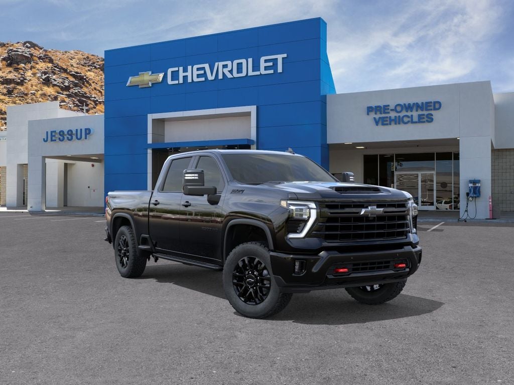 2026 Chevrolet Silverado HD LTZ 4WD Crew Cab Standard Box's photo