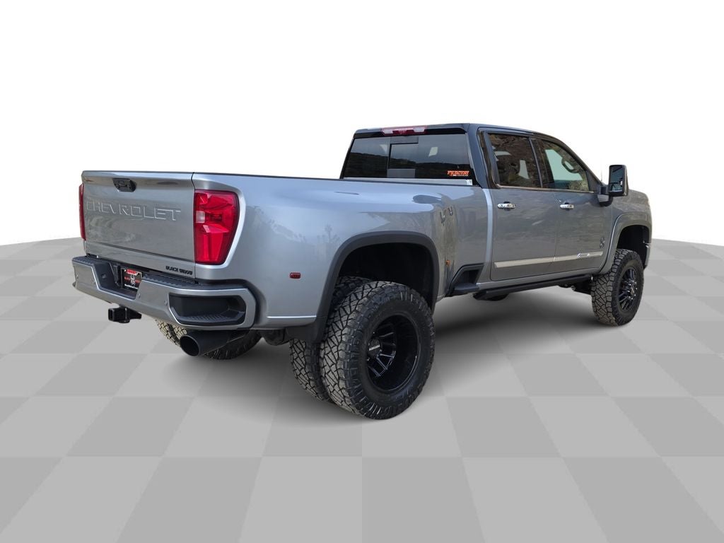 2026 Chevrolet Silverado 3500 HD High Country DRW