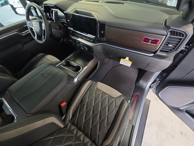 2026 Chevrolet Silverado 3500 HD High Country DRW