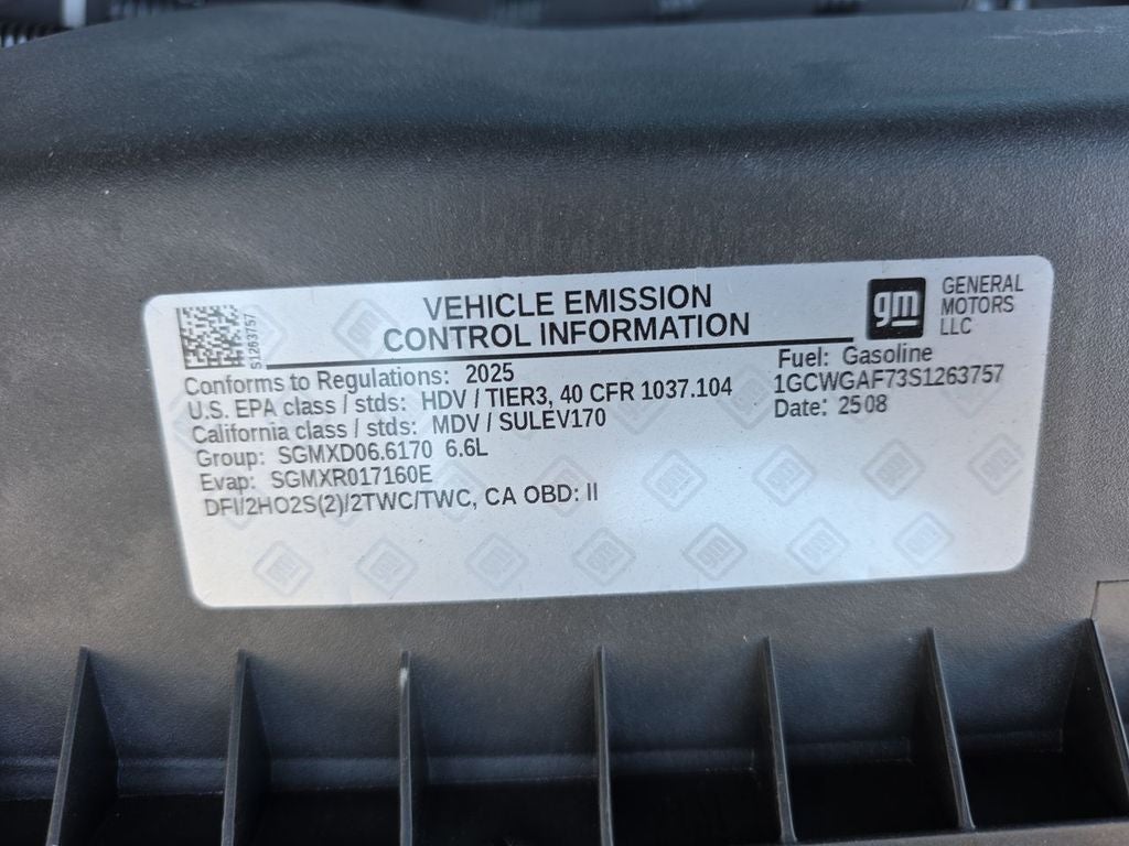 2025 Chevrolet Express Cargo 2500 WT