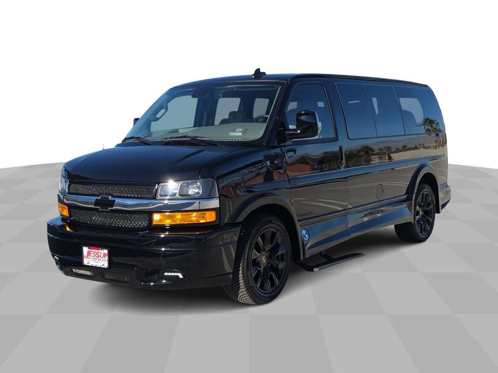 2025 Chevrolet Express Cargo 2500 WT