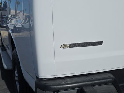2024 Chevrolet Express Cargo 2500 WT