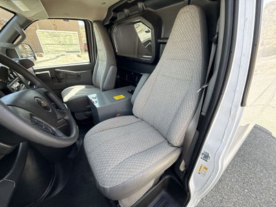 2025 Chevrolet Express Cargo 2500 WT
