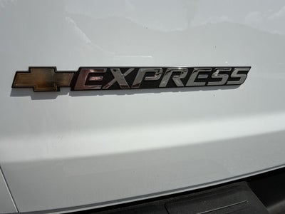 2025 Chevrolet Express Cargo 2500 WT