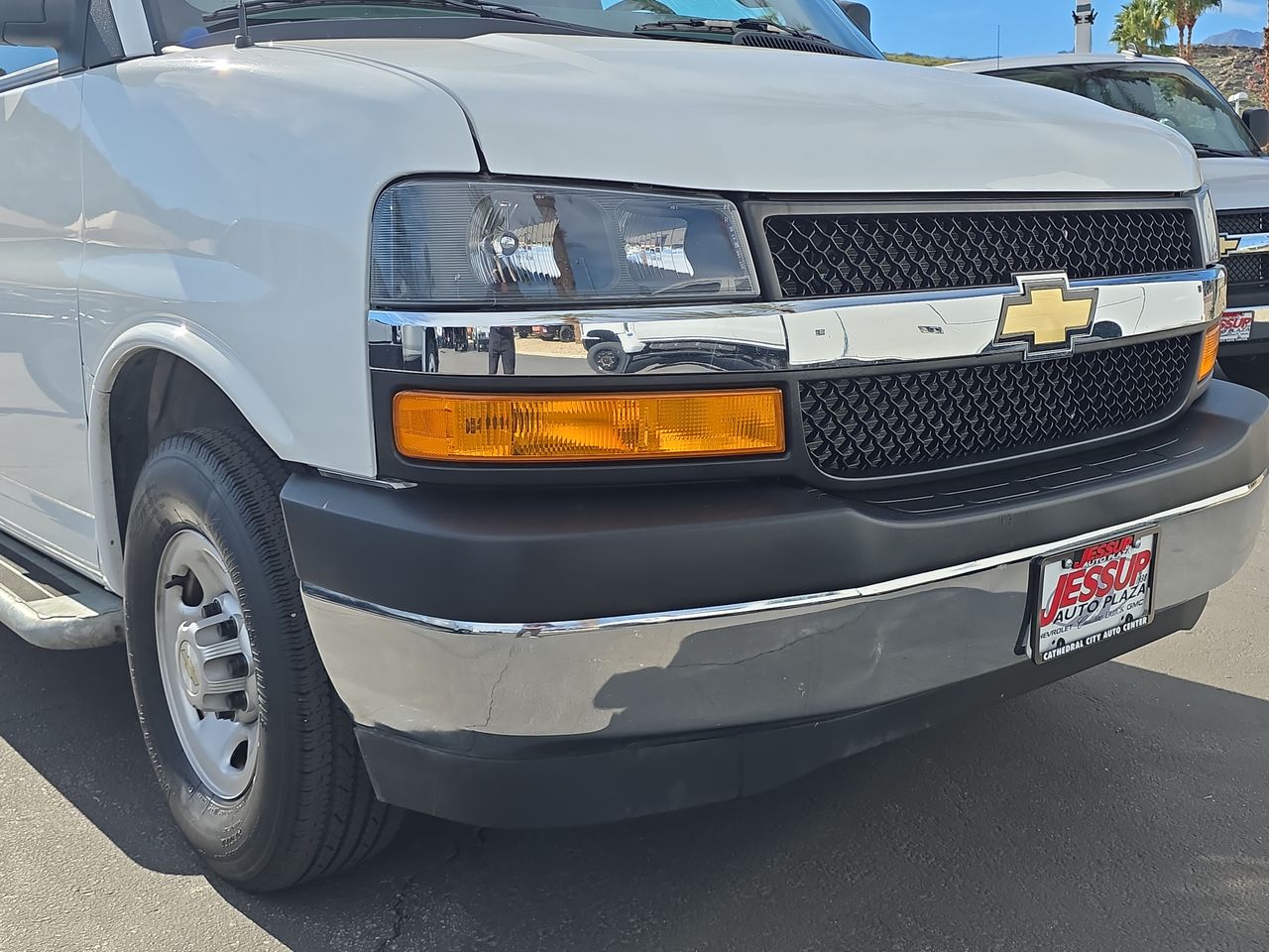 2024 Chevrolet Express Cargo 2500 WT