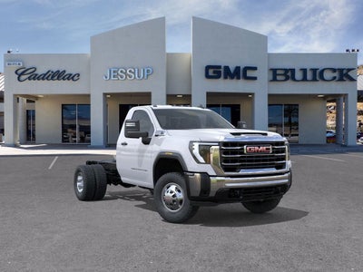 2026 GMC Sierra 3500 HD Chassis Cab Pro