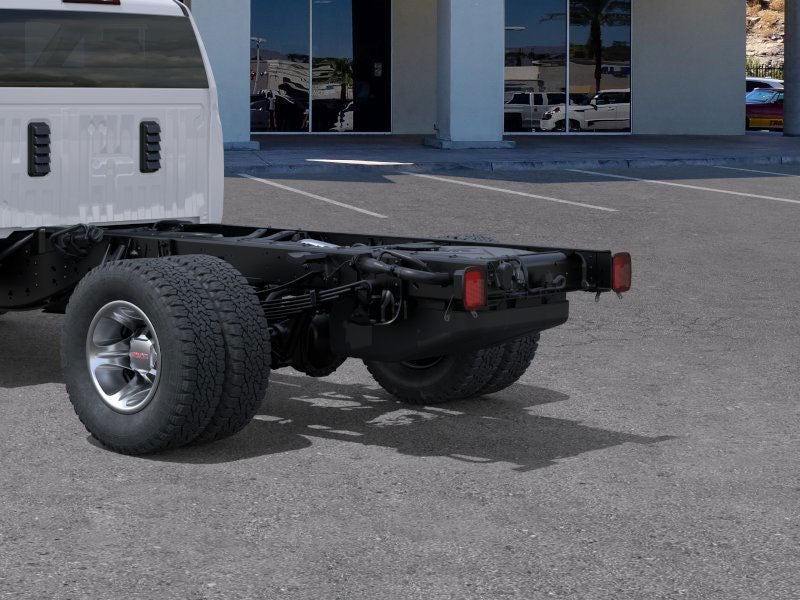 2026 GMC Sierra 3500 HD Chassis Cab Pro