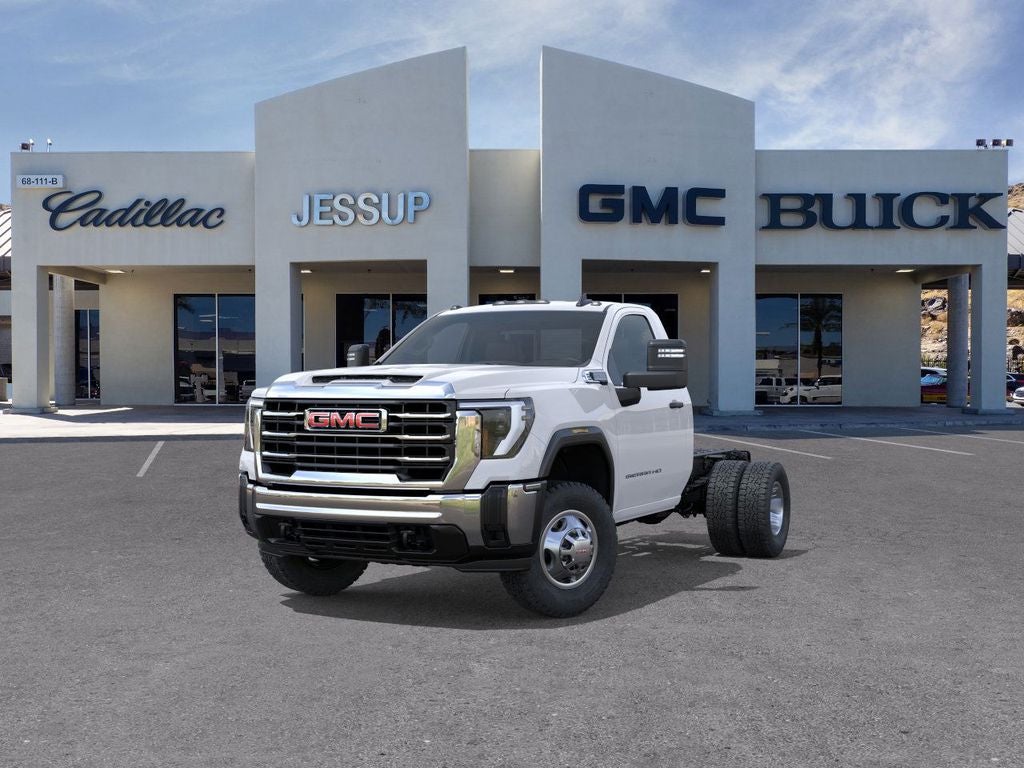 2026 GMC Sierra 3500 HD Chassis Cab Pro