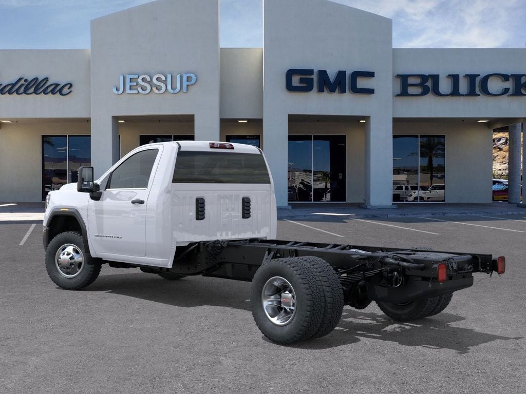 2026 GMC Sierra 3500 HD Chassis Cab Pro