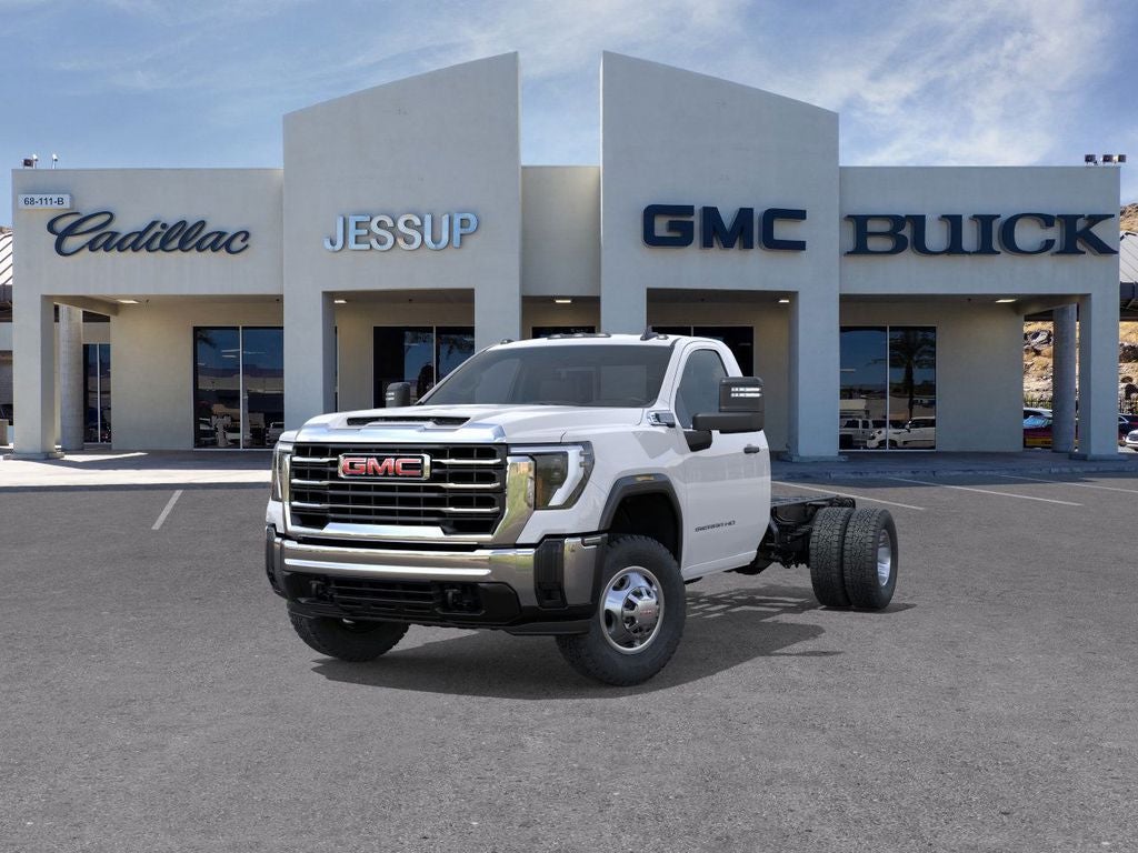 2026 GMC Sierra 3500 HD Chassis Cab Pro