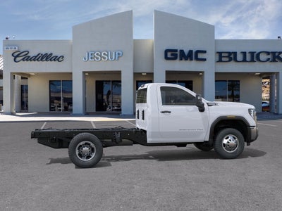 2026 GMC Sierra 3500 HD Chassis Cab Pro