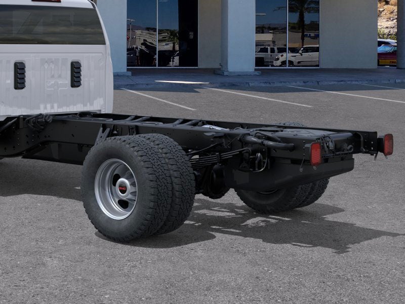 2025 GMC Sierra 3500 HD Chassis Cab Pro