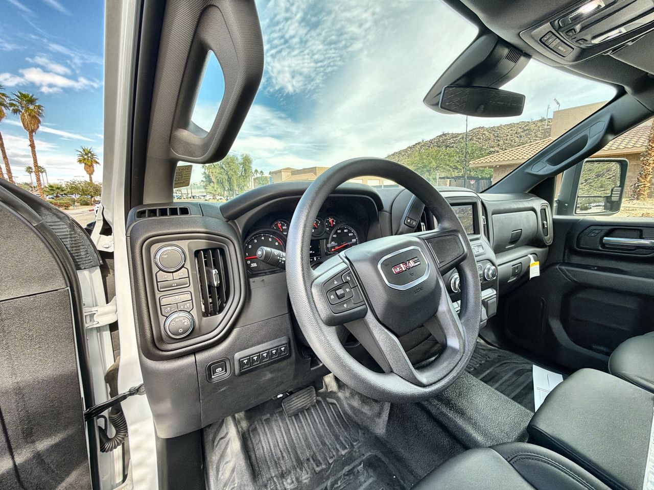 2025 GMC Sierra 3500 HD Chassis Cab Pro