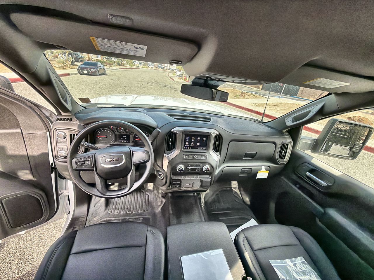 2025 GMC Sierra 3500 HD Chassis Cab Pro