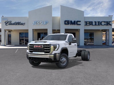 2025 GMC Sierra 3500 HD Chassis Cab Pro