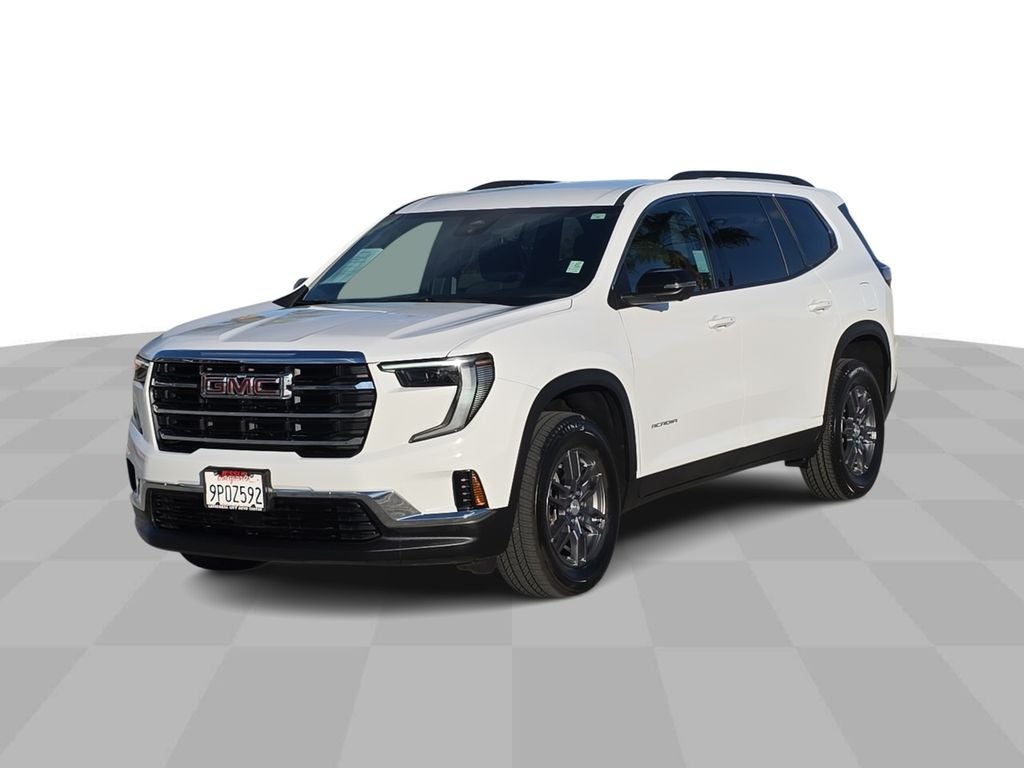 2025 GMC Acadia Elevation