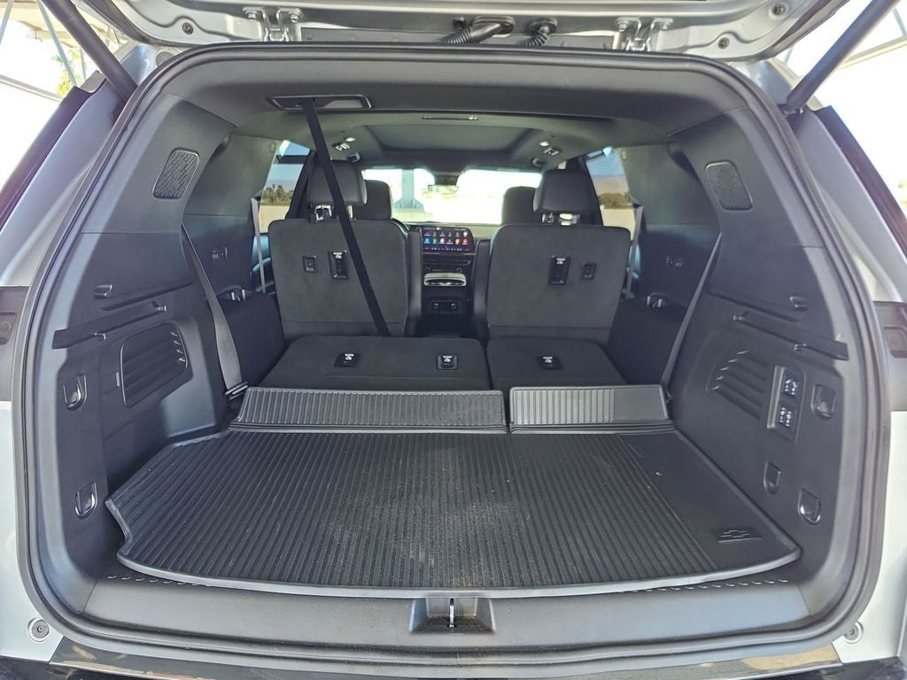 2025 Chevrolet Traverse RS