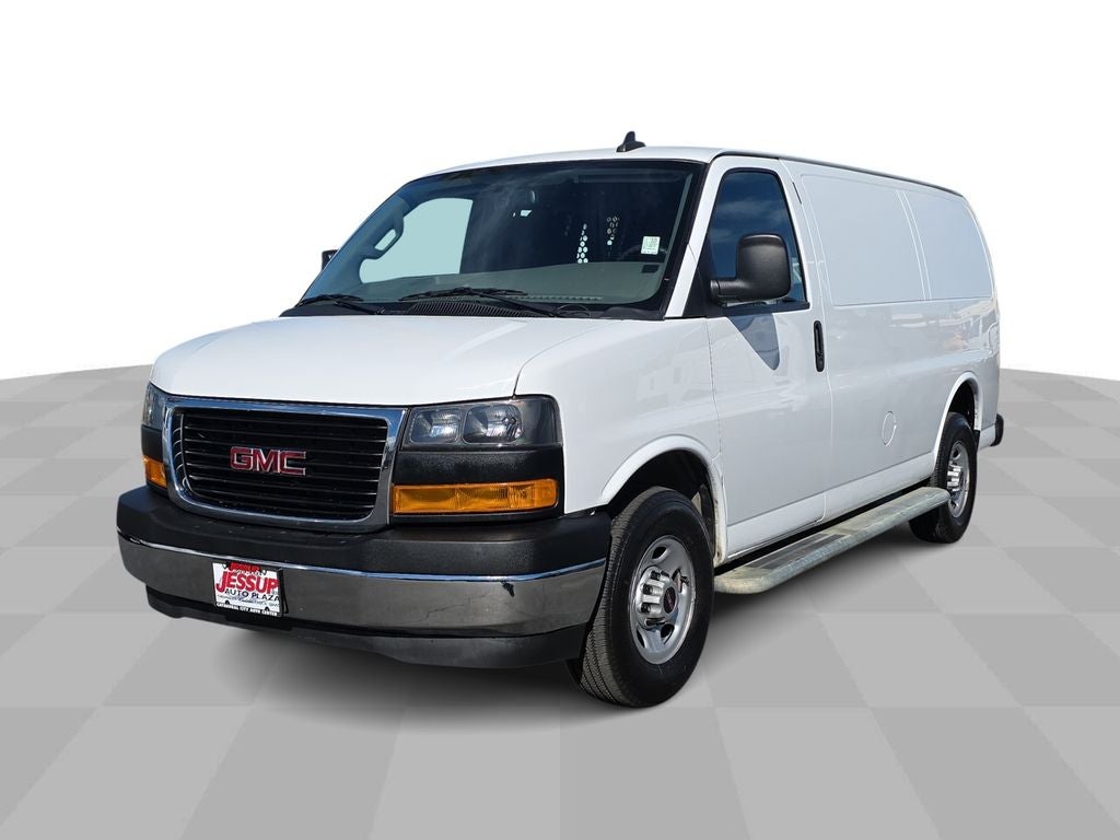 2023 GMC Savana Cargo 2500 Work Van