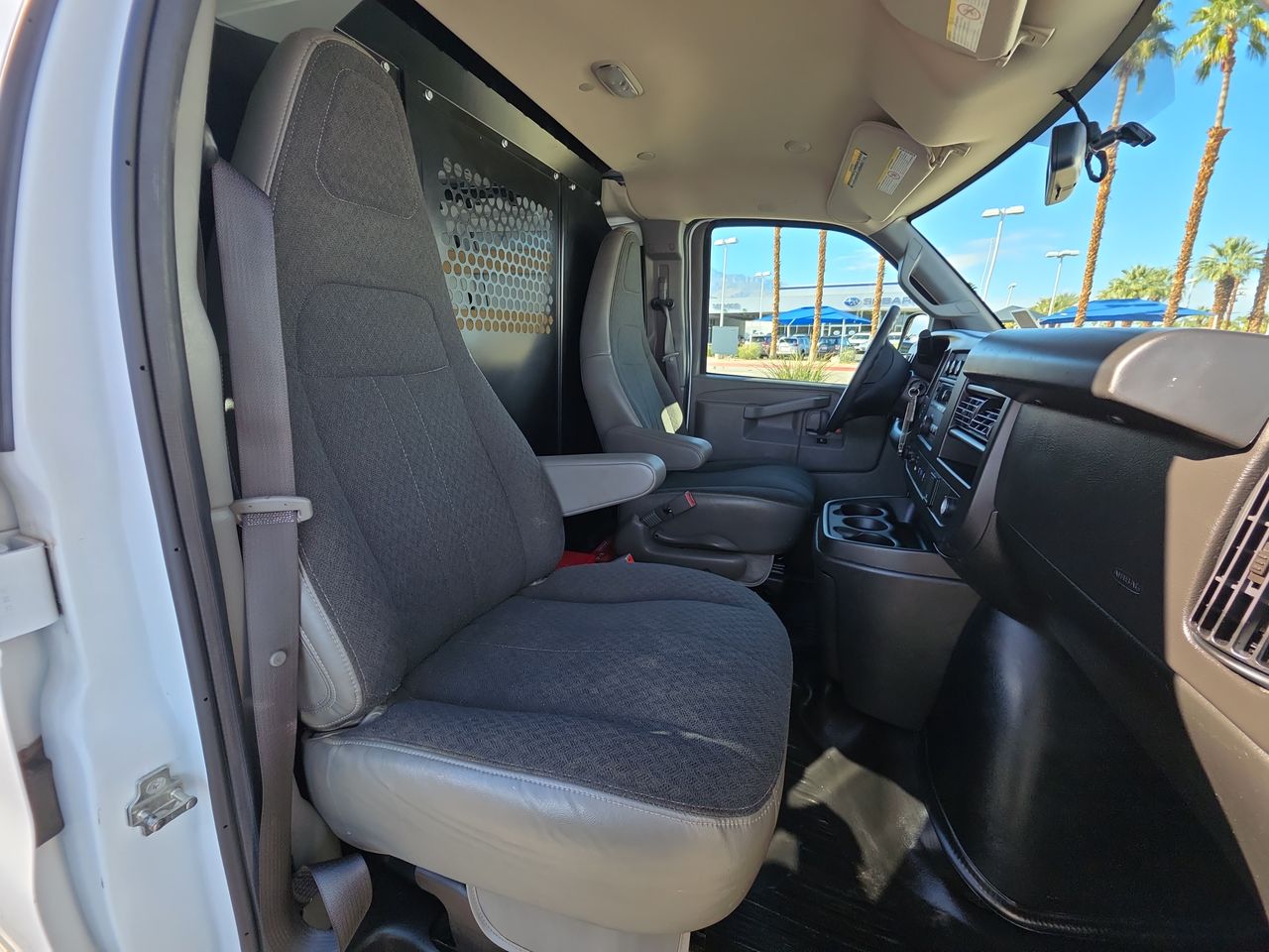 2023 GMC Savana Cargo 2500 Work Van