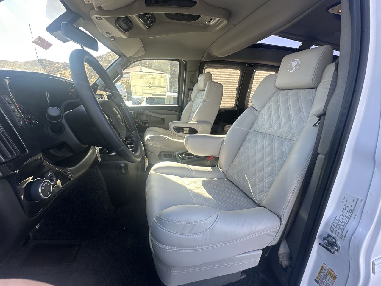 2024 GMC Savana Cargo 2500 Work Van