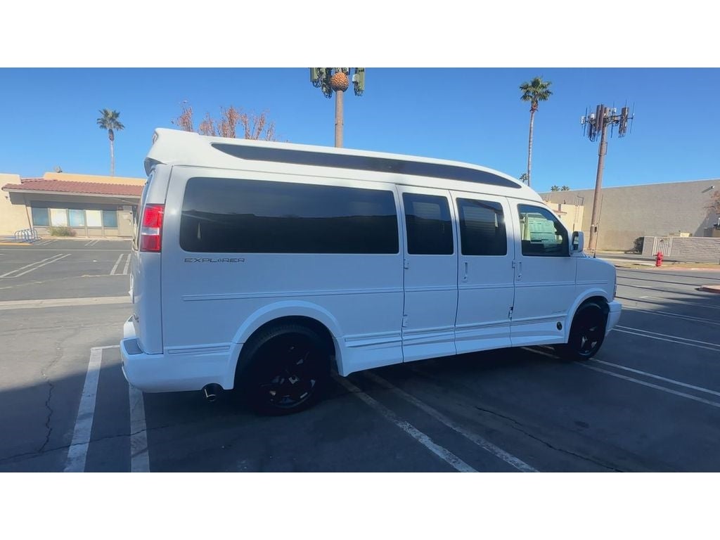 2024 GMC Savana Cargo 2500 Work Van