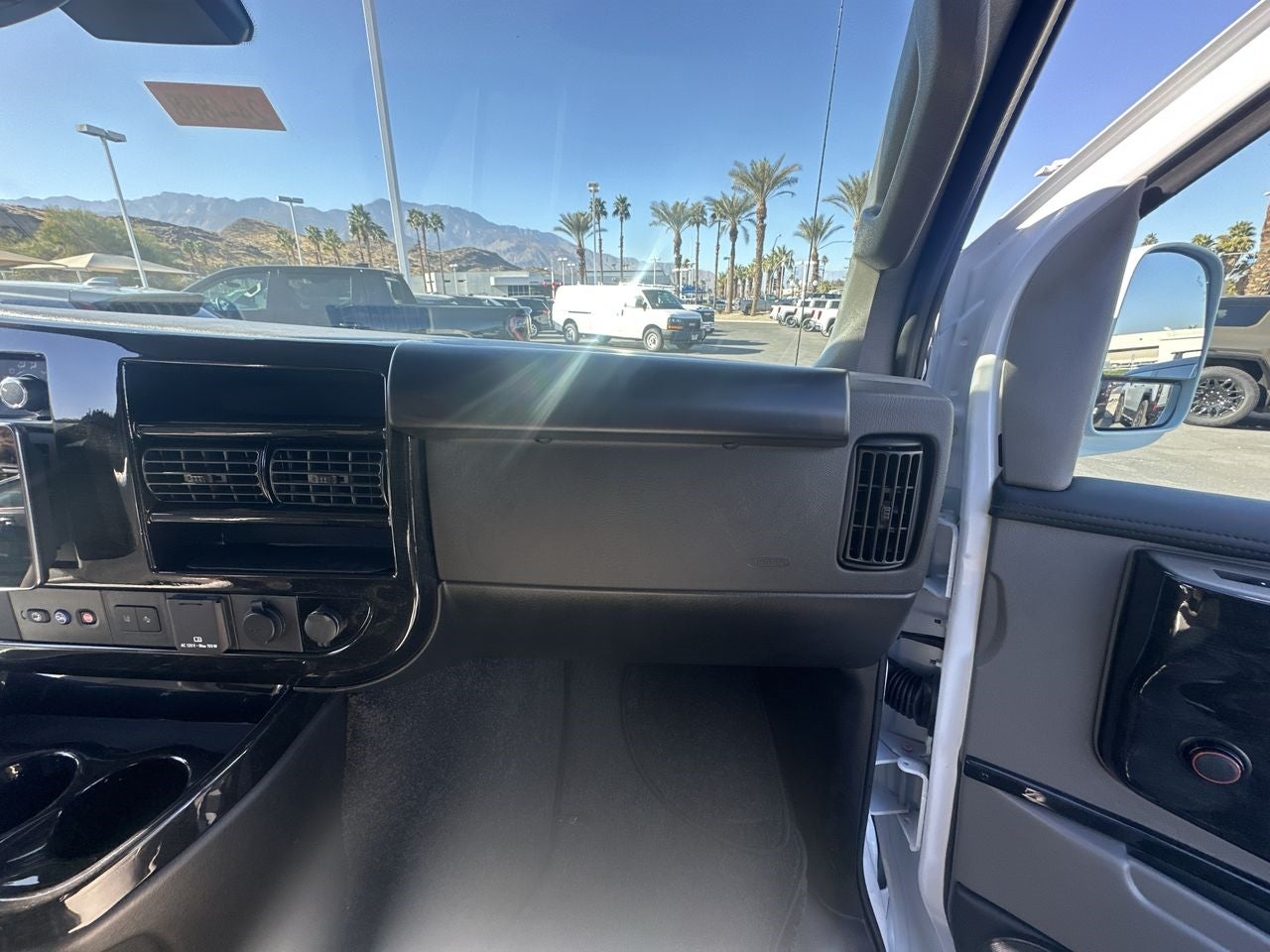 2024 GMC Savana Cargo 2500 Work Van