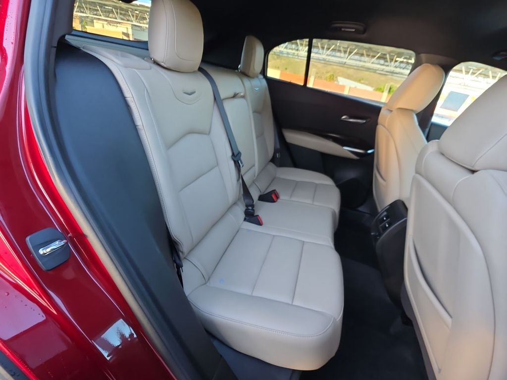 2024 Cadillac XT4 Premium Luxury