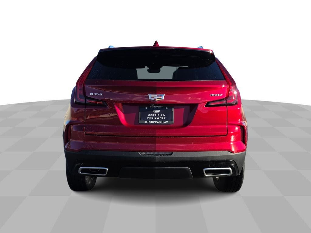 2024 Cadillac XT4 Premium Luxury