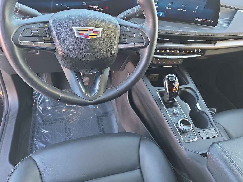 2025 Cadillac XT4 Premium Luxury