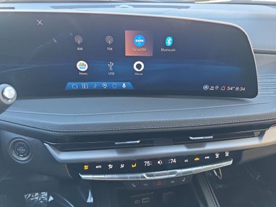 2025 Cadillac XT4 Premium Luxury