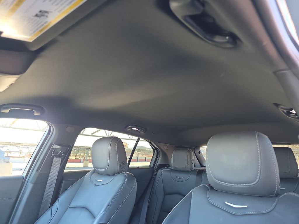 2025 Cadillac XT4 Premium Luxury