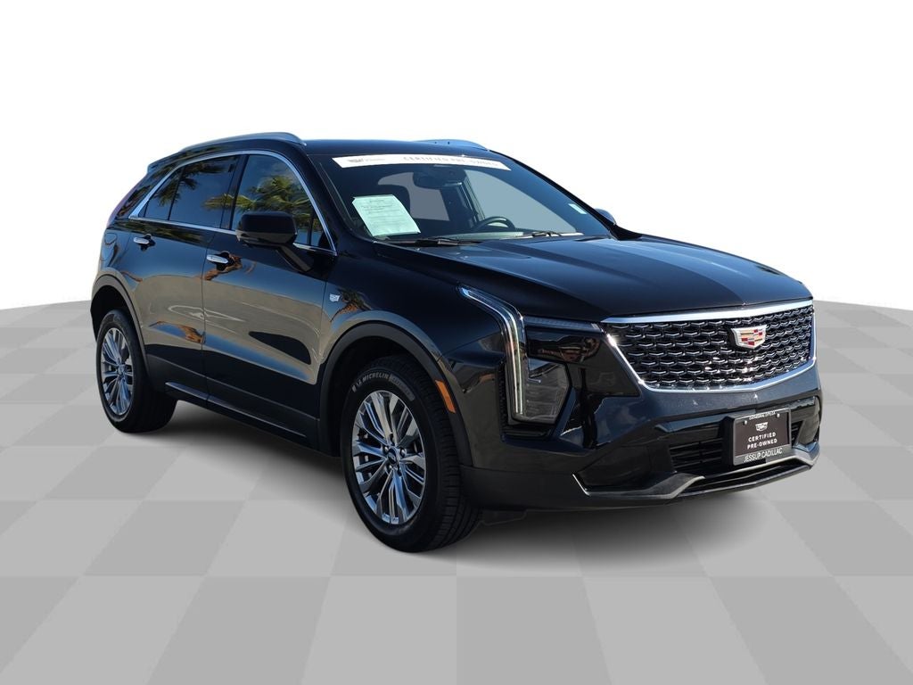 2025 Cadillac XT4 Premium Luxury