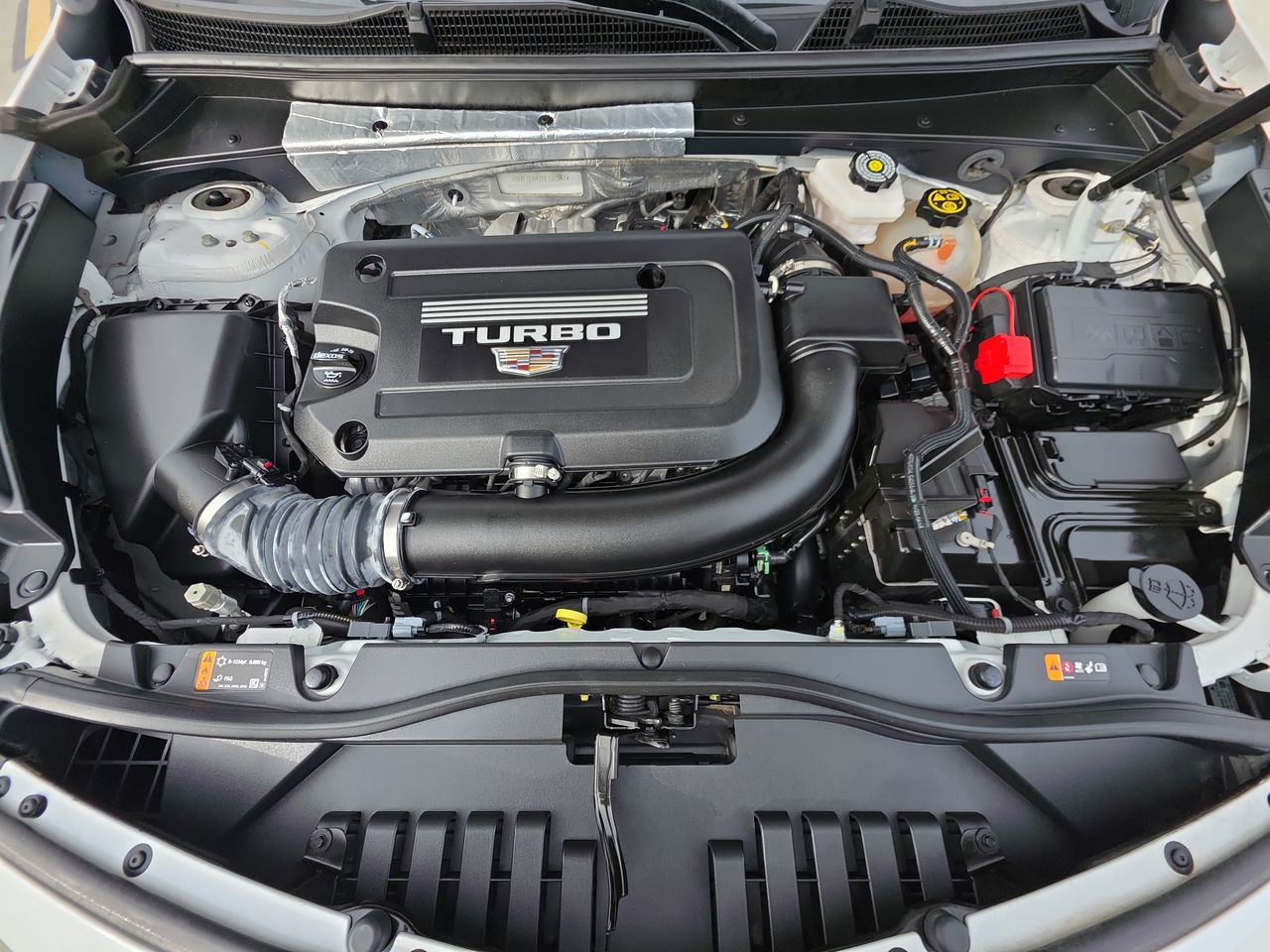 2023 Cadillac XT4 Sport