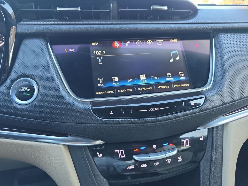 2017 Cadillac XT5 Luxury FWD