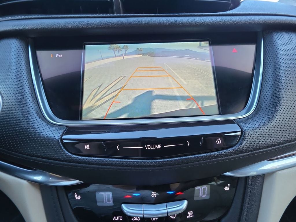 2017 Cadillac XT5 Luxury FWD