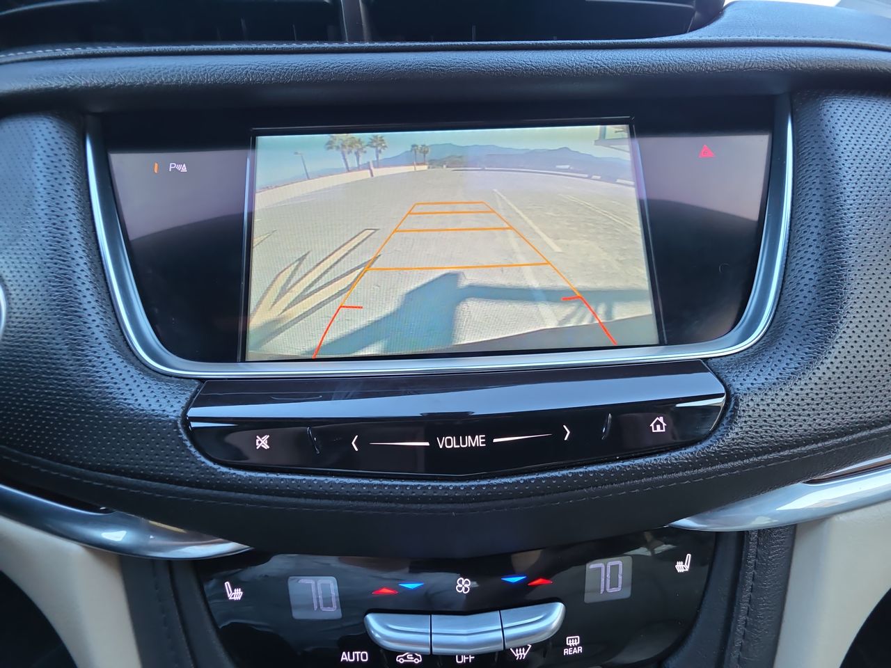 2017 Cadillac XT5 Luxury FWD